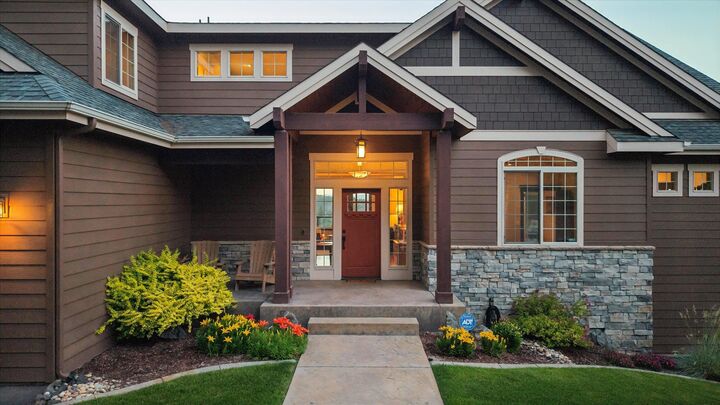 Property Photo: 1829 W Pepper Ln WA 99218