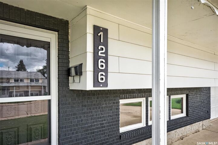 Property Photo: 1266 Maybery Crescent SK S6H 7B4