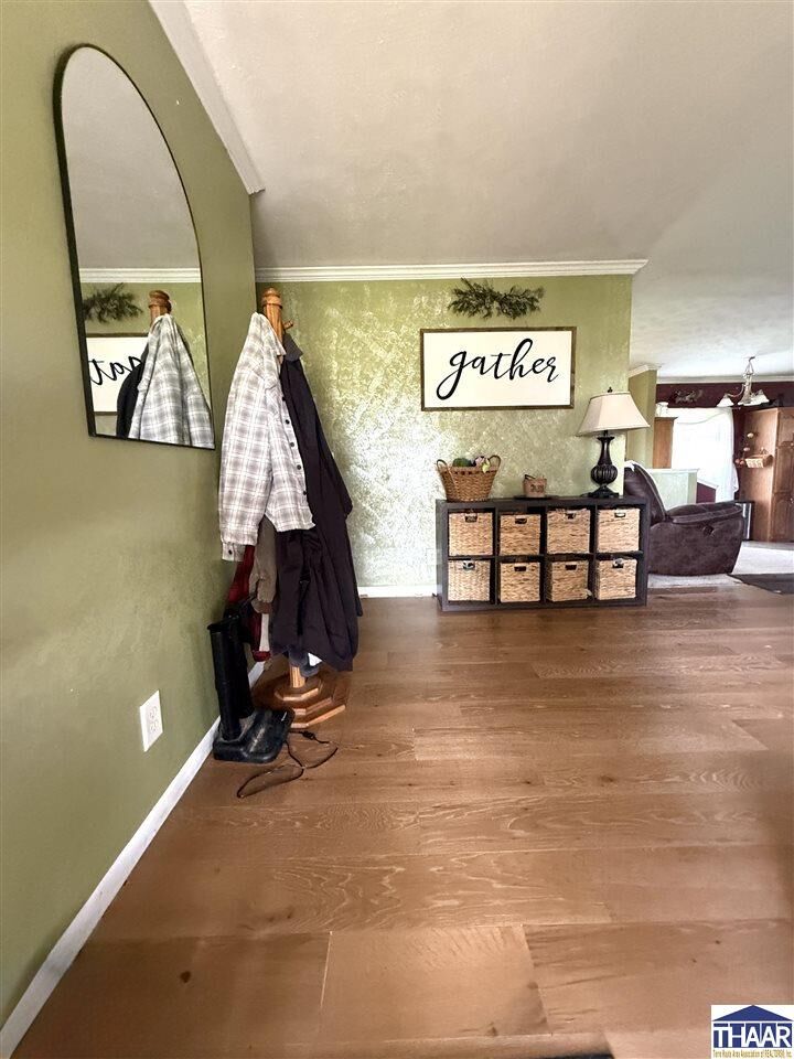 Property Photo: 5019 S Co Rd 50 W IN 47882
