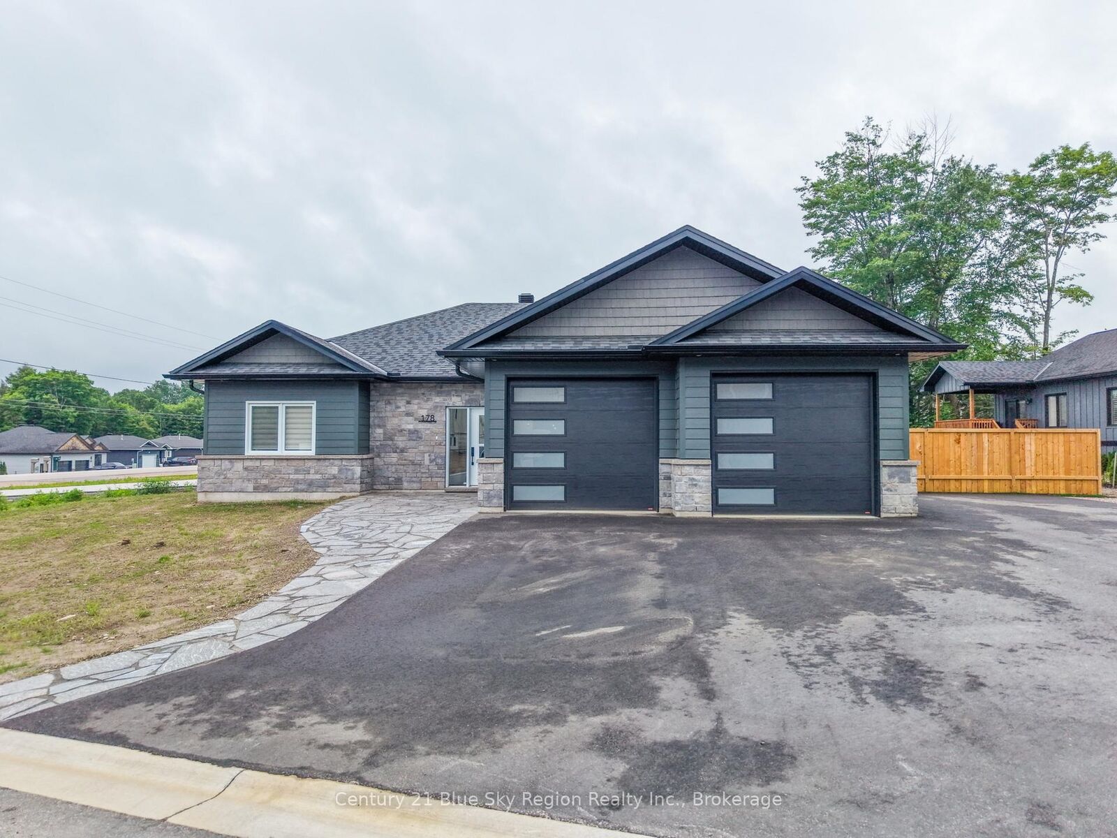 Property Photo: 178 Carmichael Drive ON P1B 8G2