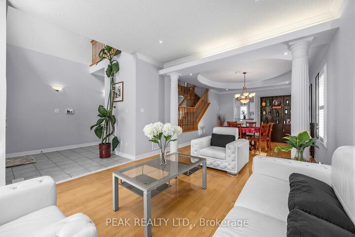 Property Photo: 66 Hollylane Drive ON L6C 2J9