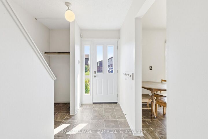 Property Photo: 3116 Stockton Drive 127 ON K1T 1S1