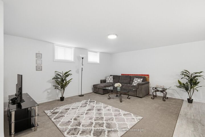 636 Frank Street — photo 1