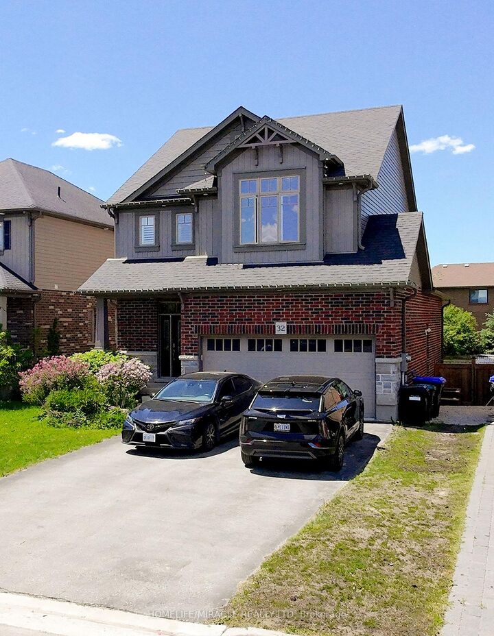 Property Photo: 32 Carleton Trail ON L0G 1A0