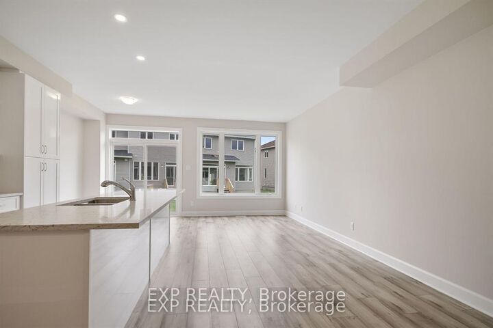 Property Photo: 214 Hooper Street ON K7C 0C4