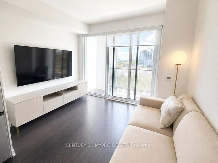 Property Photo: 95 Oneida Crescent 611 ON L4B 0H5