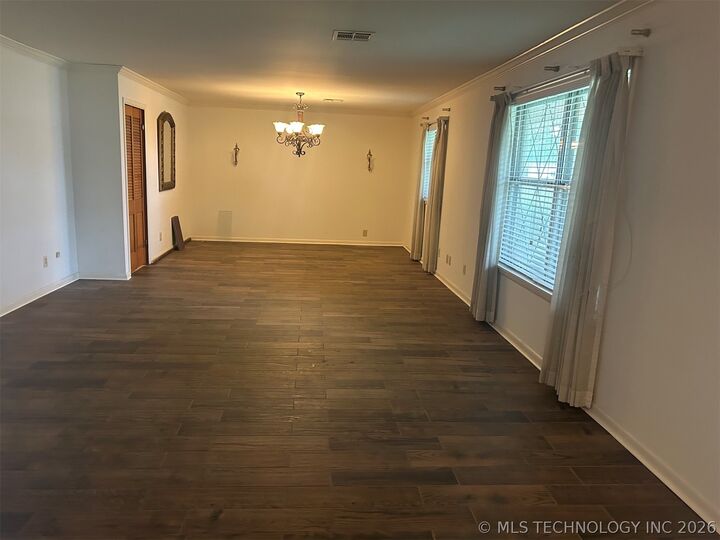 Property Photo: 207 S Taylor Avenue OK 74467