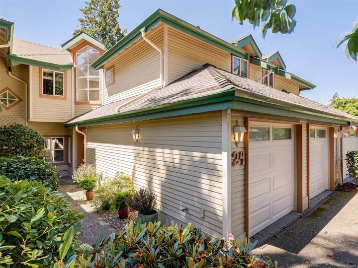 520 Marsett Pl #24 — photo 1