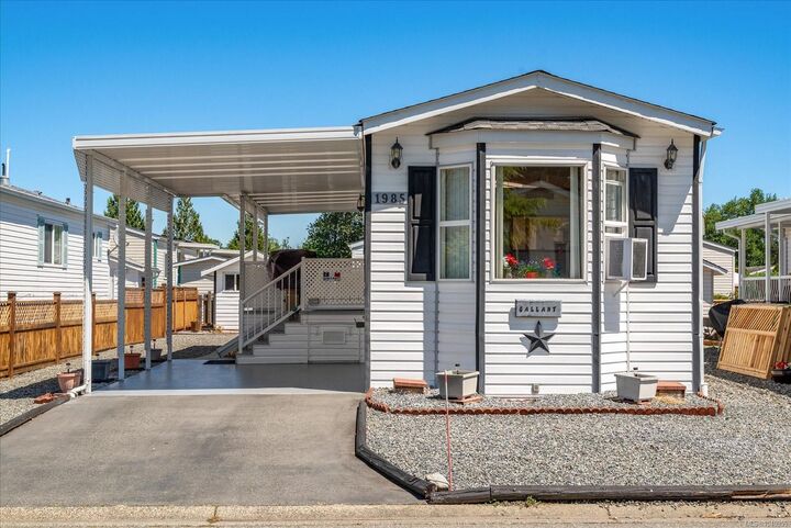 Property Photo:  1985 Valley Oak Dr #57  BC V9R 6N1 