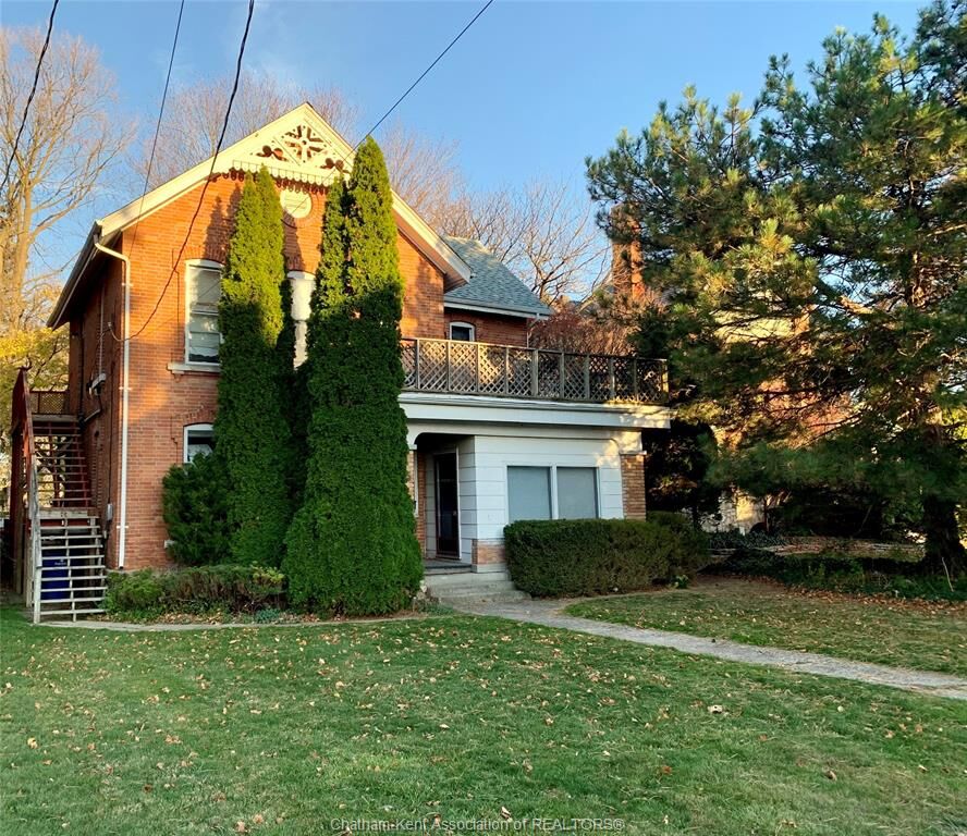 Property Photo: 135 William Street South ON N7M 4S7