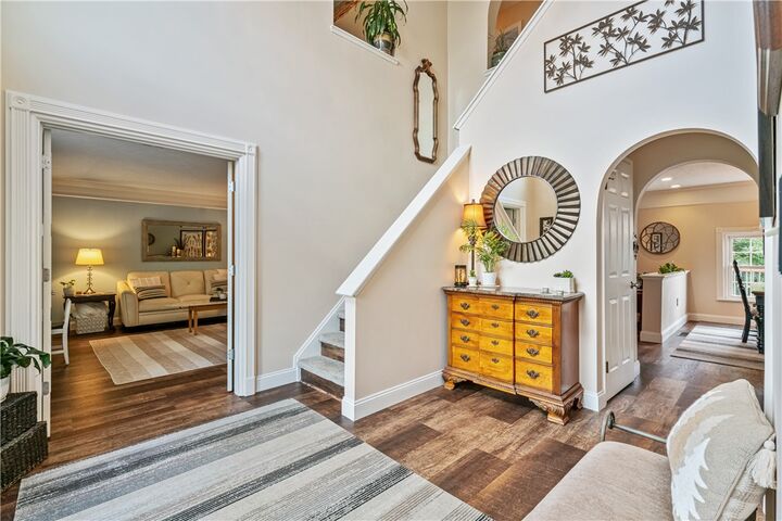 Property Photo:  105 Forest Glen Dr  PA 15126 