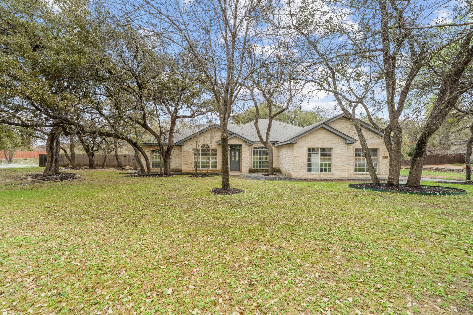 Property Photo: 4405 W Cordoba Circle TX 78628