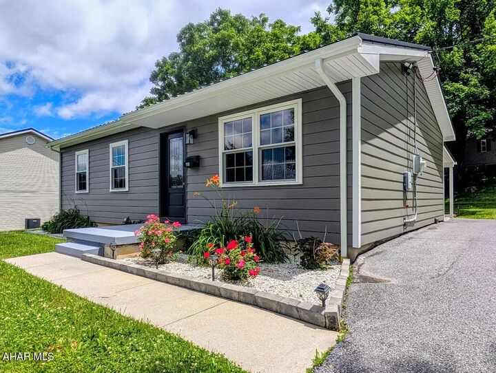 Property Photo:  116 Cameron Avenue  PA 15522 