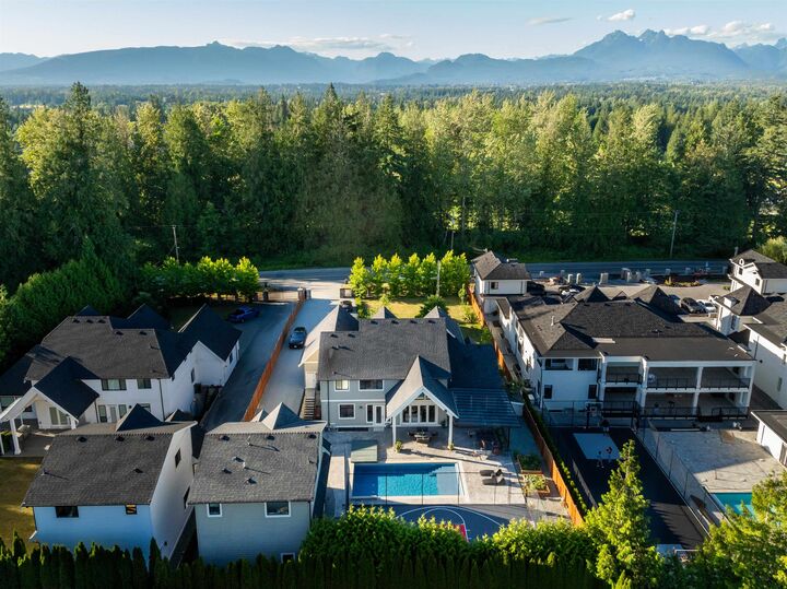 Property Photo: 21754 88 Avenue 2 BC V1M 3S7