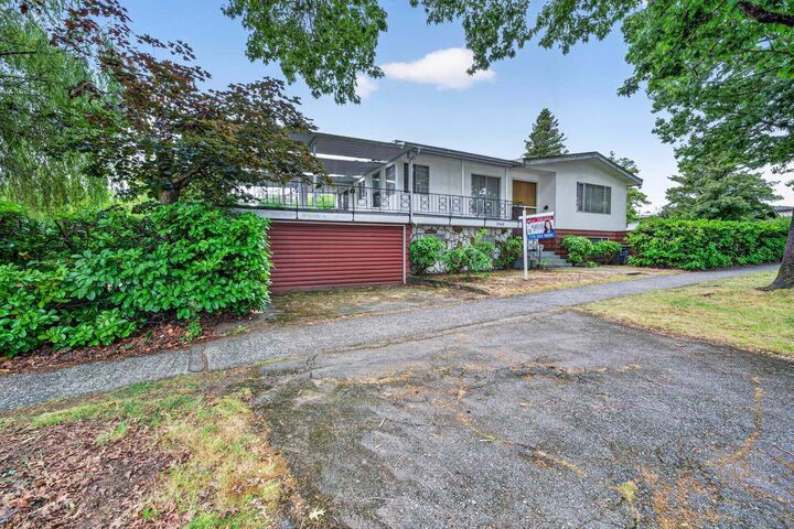 Property Photo: 3660 E 22nd Avenue BC V5M 2Z7