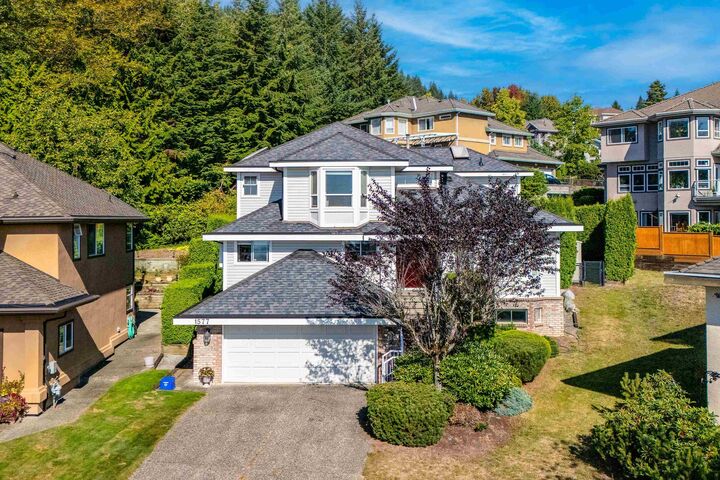 1577 Lodgepole Place — photo 1