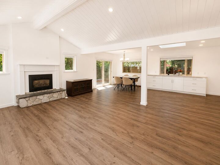 Property Photo:  2529 126 Street  BC V4A 3P6 