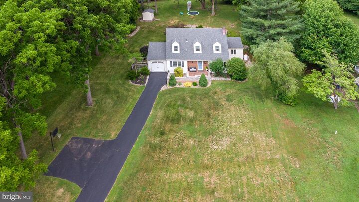 Property Photo:  215 Colwyn Terrace  PA 19380 