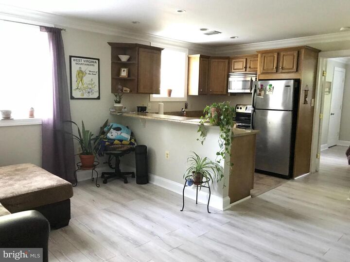 Property Photo: 1219 Oronoco Street 102 VA 22314