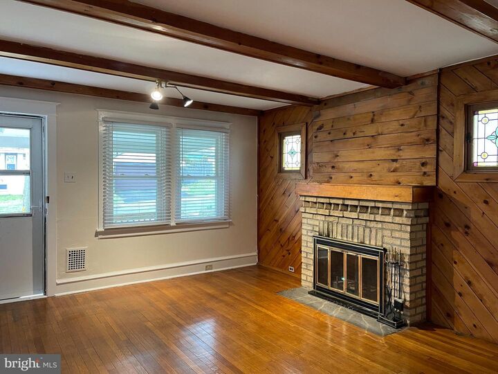Property Photo:  1854 Rockwell Road  PA 19001 