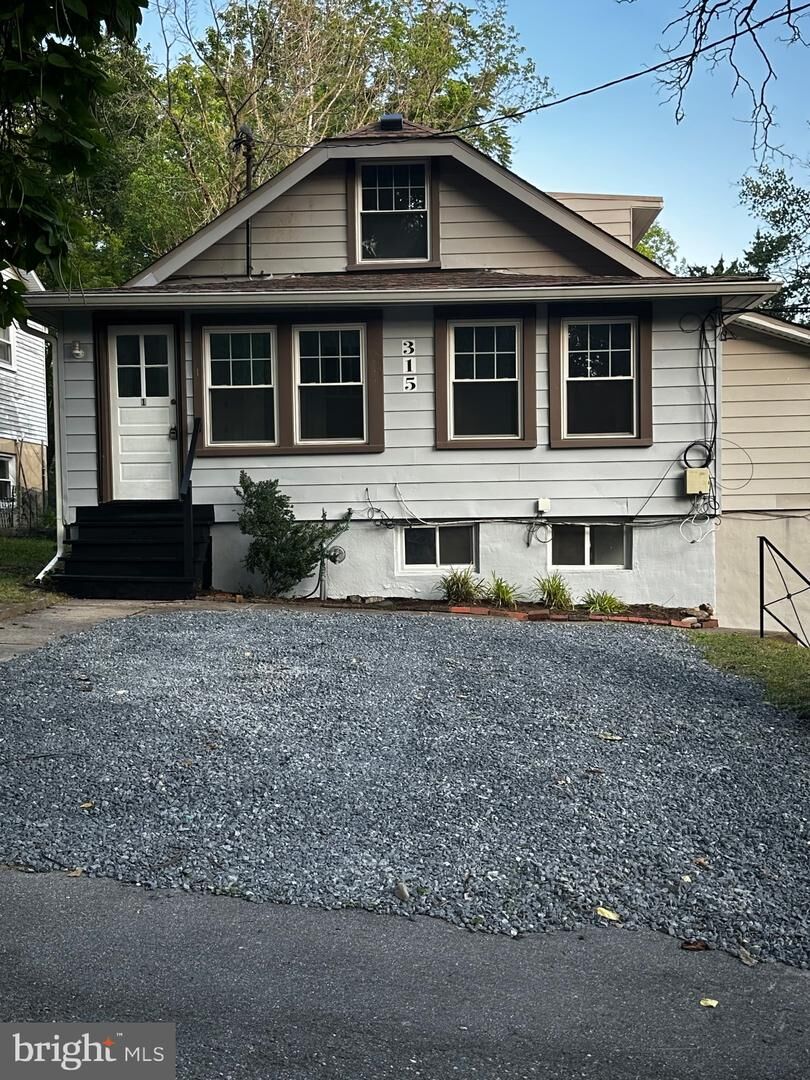 Property Photo: 315 Circle Avenue MD 20912