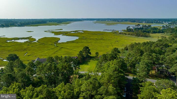 Property Photo:  100 Robin Hood Trail  MD 21811 
