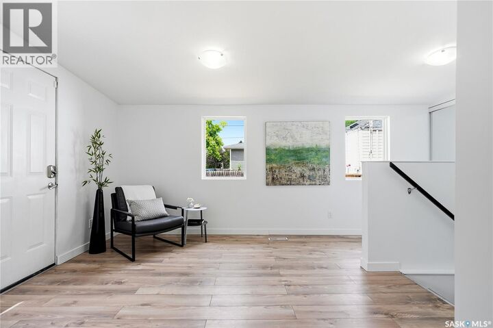 Property Photo: 831 K Avenue N SK S7L 2N2