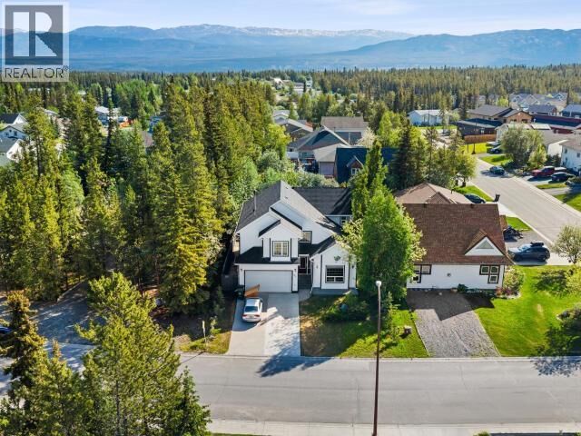 Property Photo: 86 Finch Crescent YT Y1A 5X5
