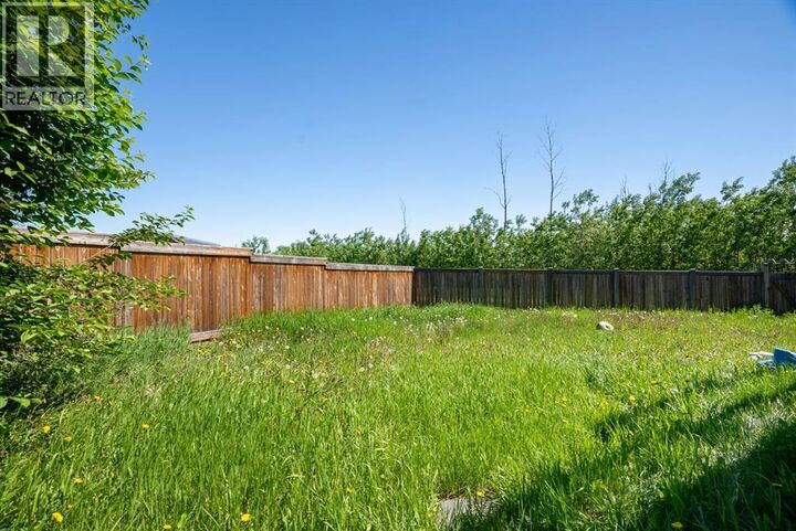 Property Photo:  125 Amberwood Court  AB T9J 1E3 
