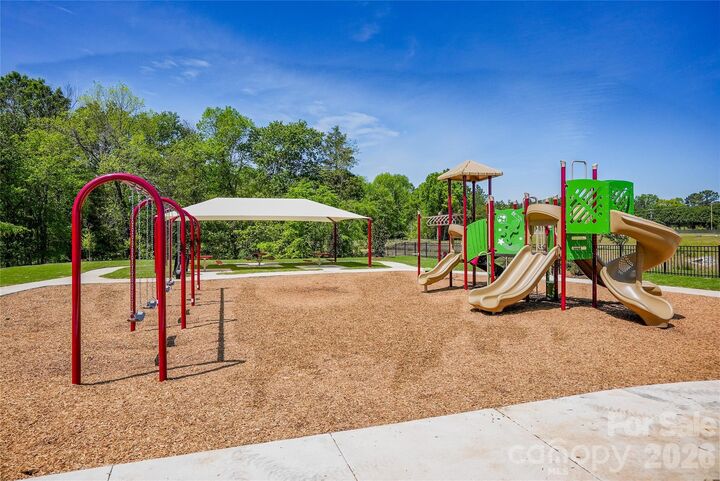 Property Photo:  15117 Parkside Crossing Drive  NC 28278 