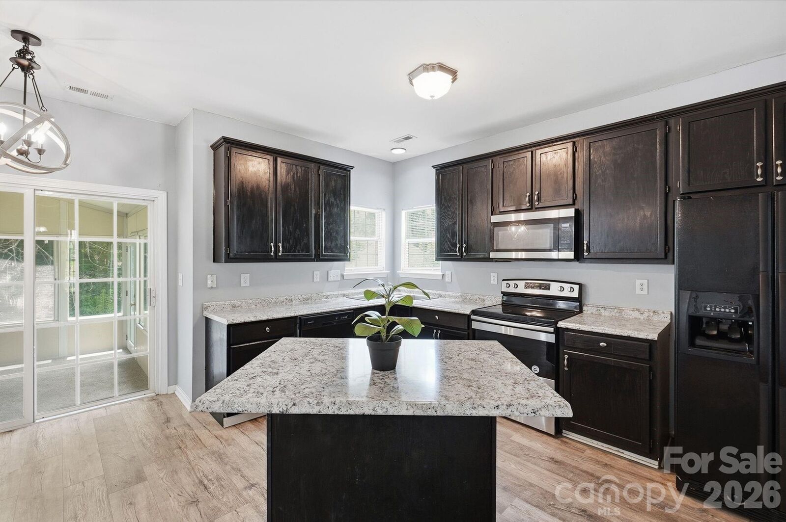 Property Photo:  9021 Cedar Run Way  NC 28273 