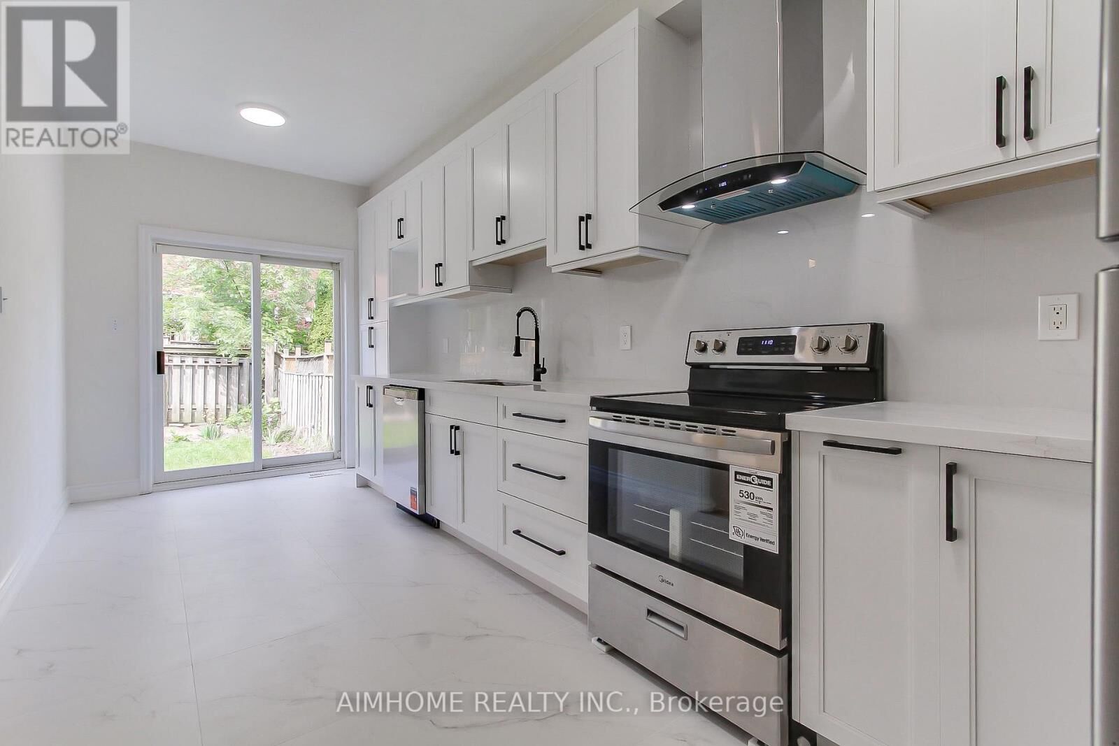 Property Photo: 177 Denise Circle ON L3X 2K2