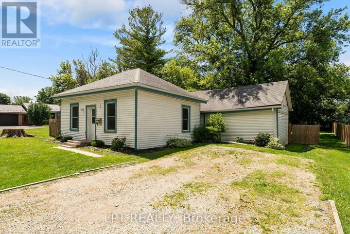 Property Photo:  269 Richmond Street  ON N0M 2K0 