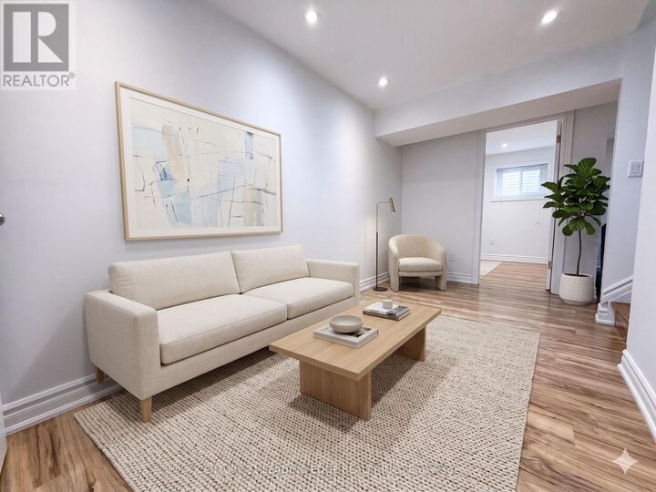 Property Photo:  21 Colinayre Crescent  ON M1T 3A7 