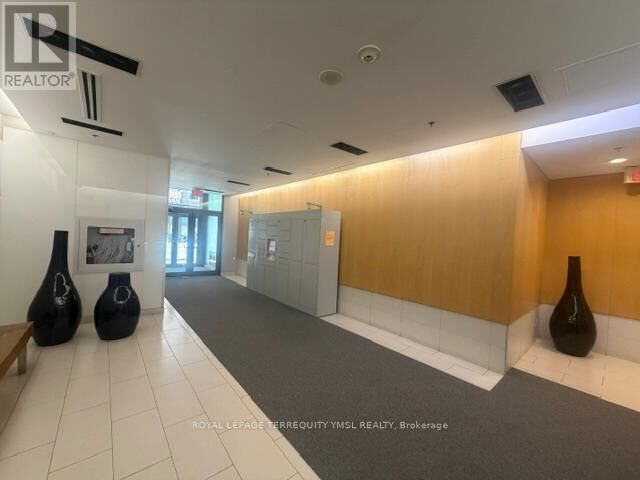 Property Photo:  127 Queen Street East 504  ON M5C 1S3 