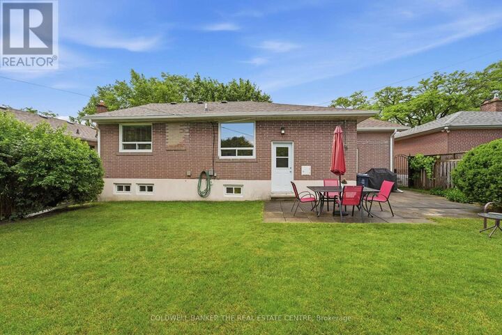 Property Photo:  40 Benway Drive  ON M9W 1Z3 