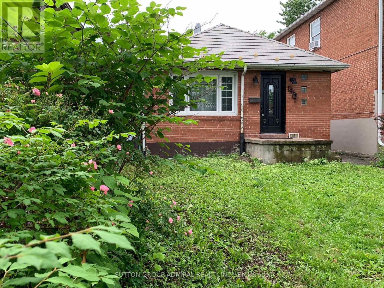 Property Photo:  49 Arcadian Circle  ON M8W 2Z4 