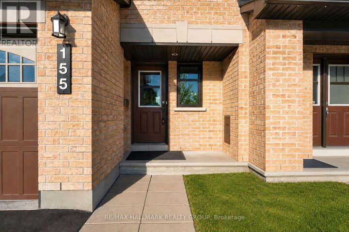 Property Photo: 155 Calvington Avenue ON K2T 0H8