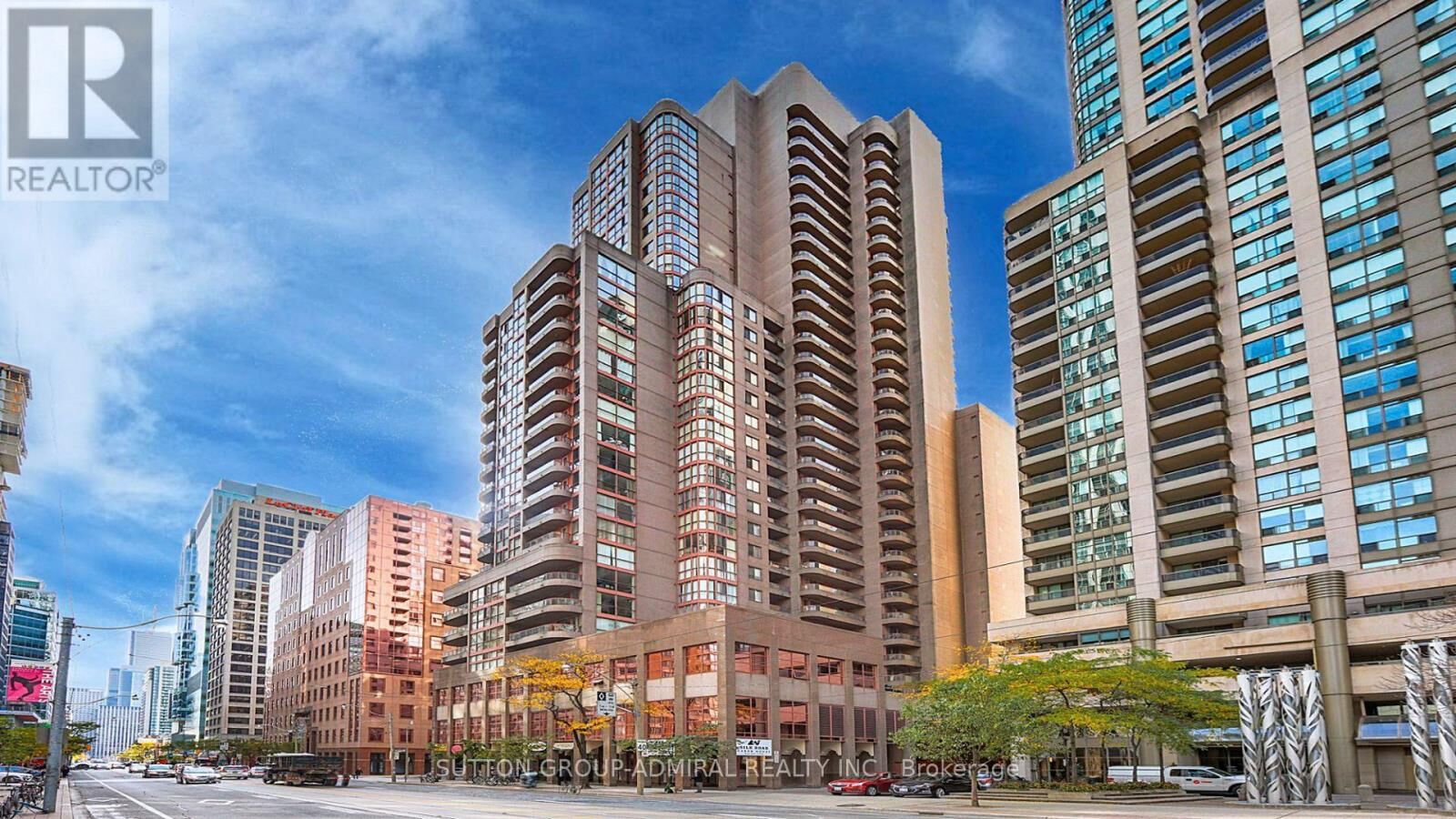 Property Photo:  736 Bay Street 1107  ON M5G 1N6 