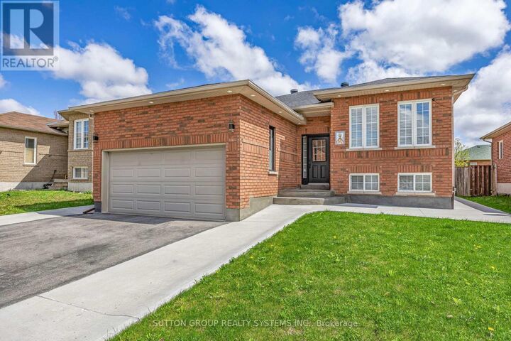 Property Photo:  75 Coleman Drive  ON L4N 0P1 