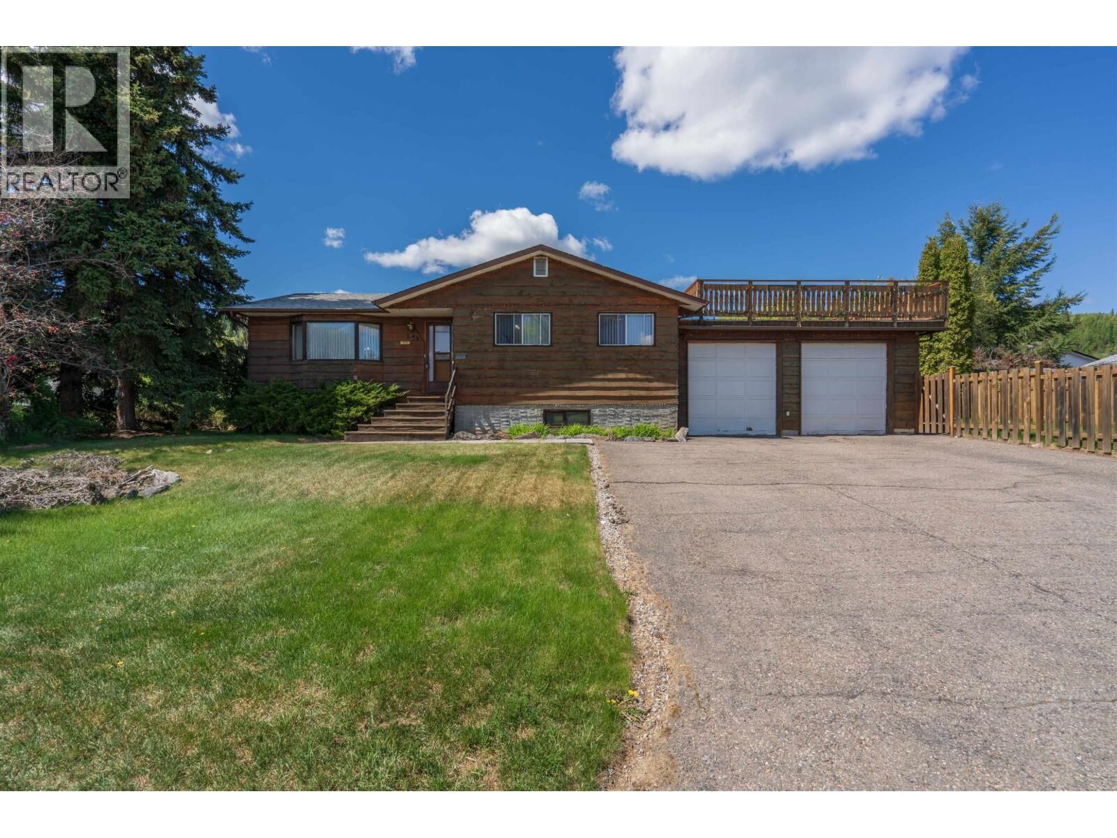 Property Photo: 379 Killoren Crescent BC V2M 6J8