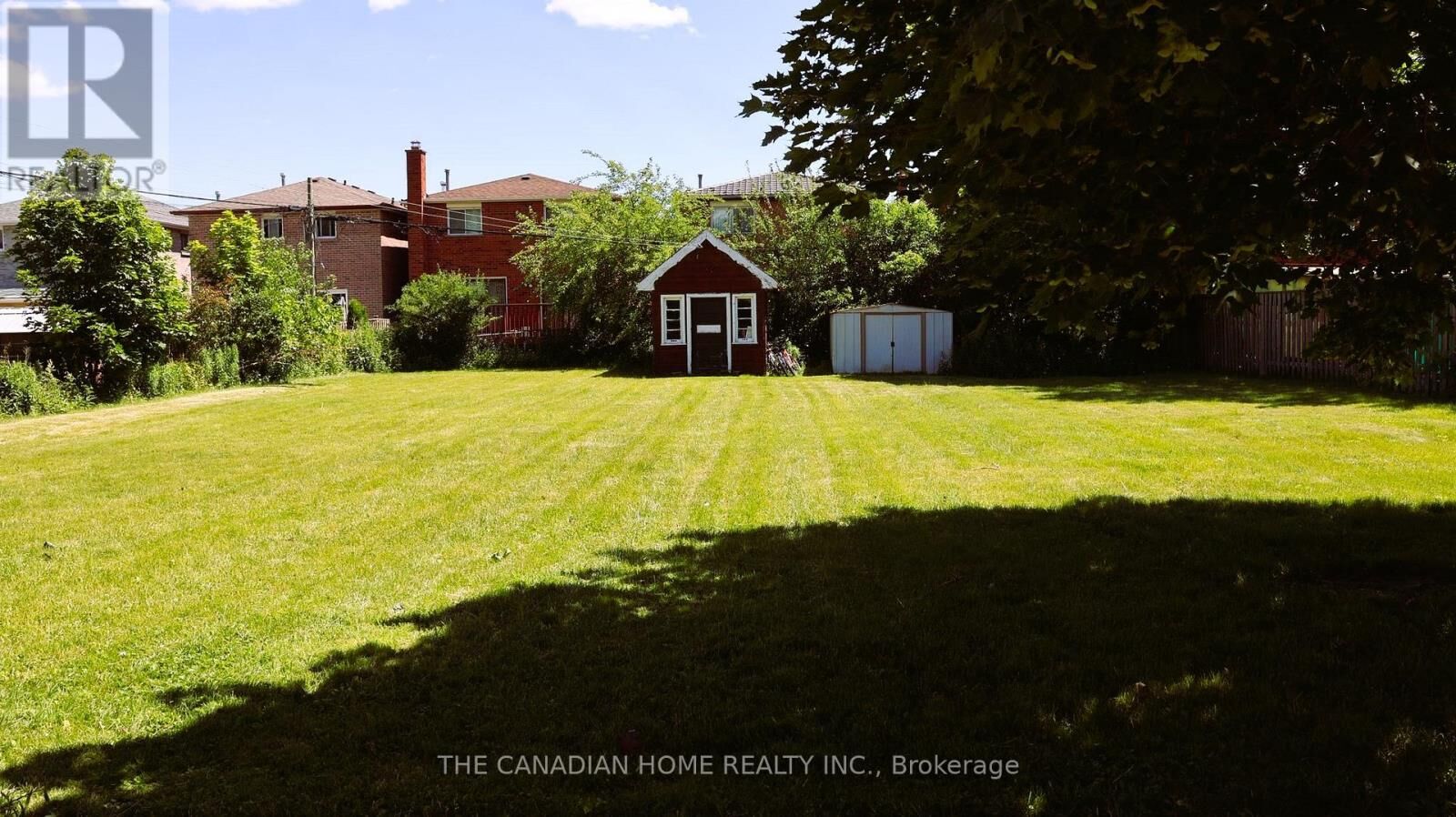 Property Photo:  113 Pitfield Road 1  ON M1S 1Y5 