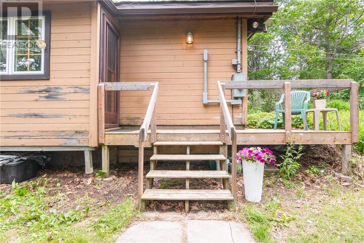 Property Photo:  7042 Tilton Lake Road  ON P3G 1L7 