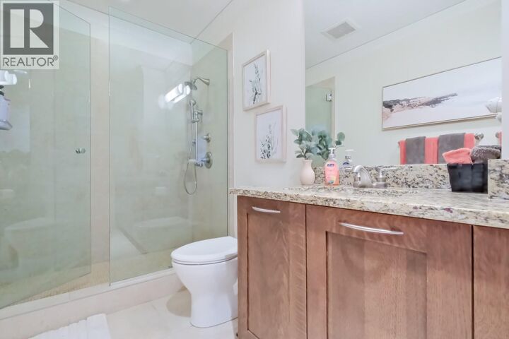 Property Photo: 75 Martin Street 1501 BC V2A 5J9