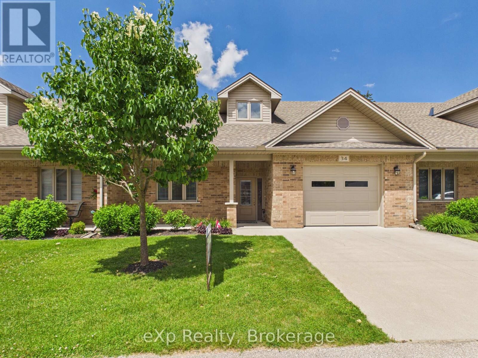 Property Photo:  401 Victoria Street 34  ON N0G 2V0 