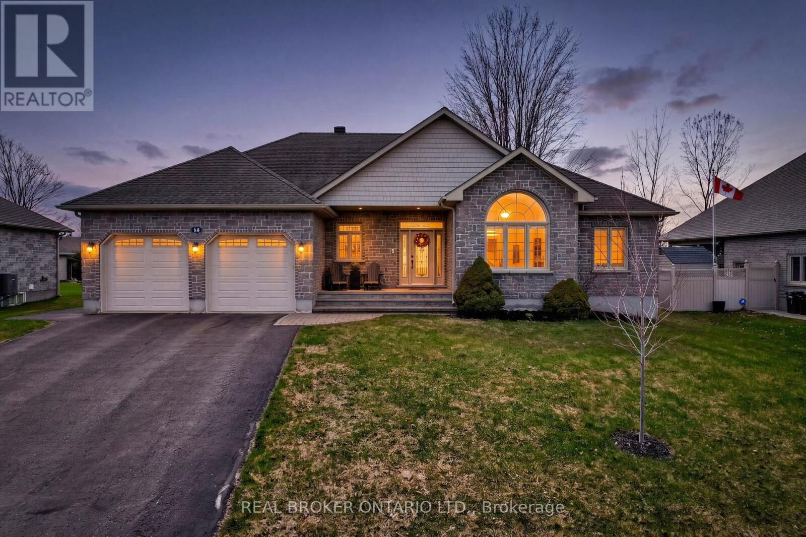 Property Photo:  12 Penny Lane  ON K0C 1P0 