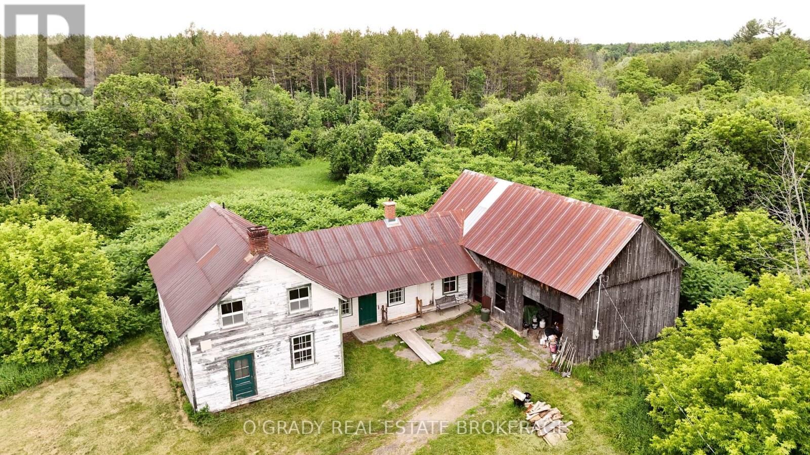 Property Photo: 8395 Pana Road ON K0A 2P0