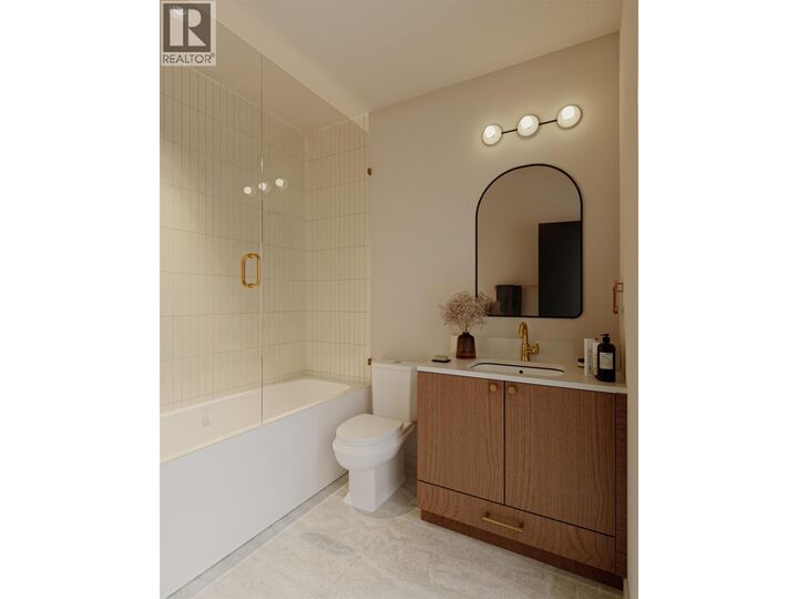 Property Photo: 2277 East 19th Avenue 2 BC V5N 2J8