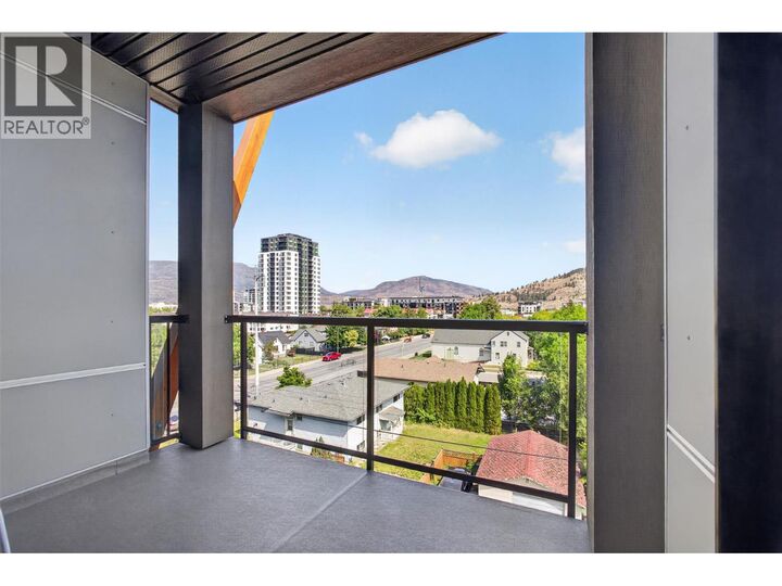 Property Photo: 710 Stockwell Avenue 403 BC V1Y 6V9