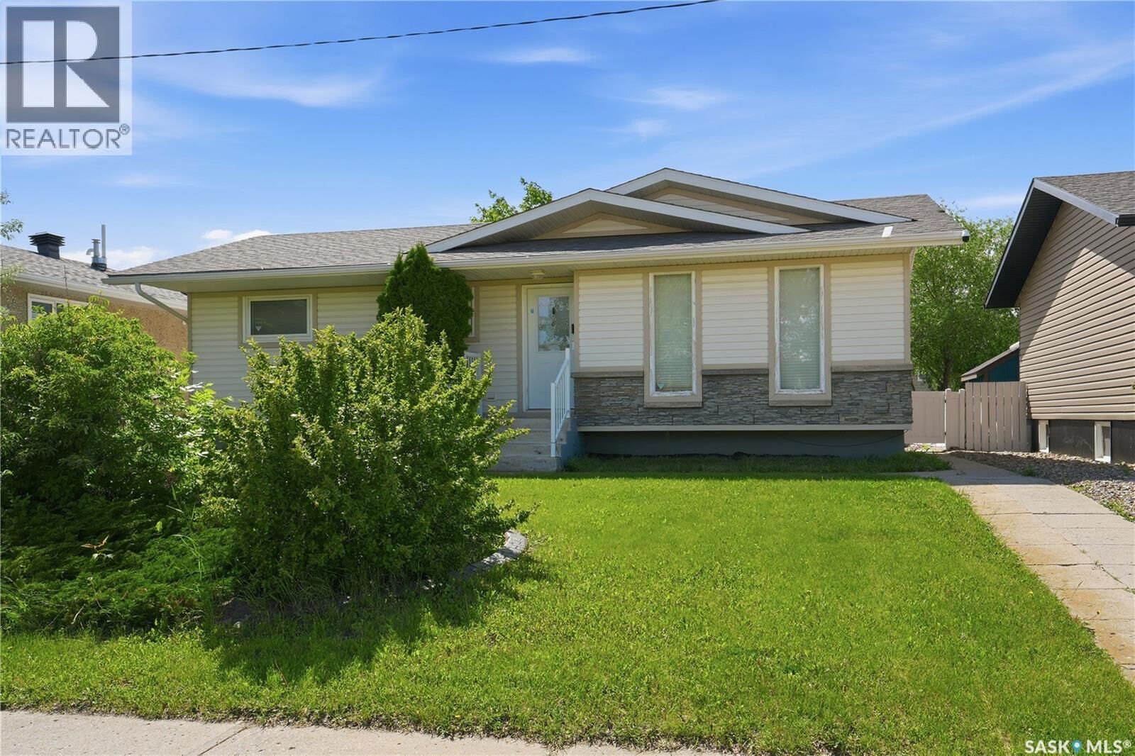 Property Photo: 2011 102nd Street SK S9A 1H8